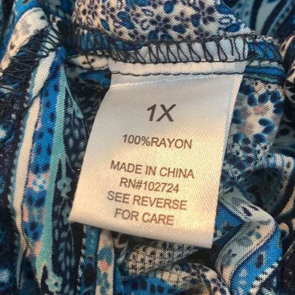 Grand & Green Tunic - Picture 8 of 8